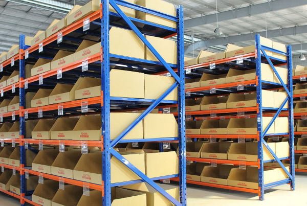 Palletless shelves are provided by Navavina